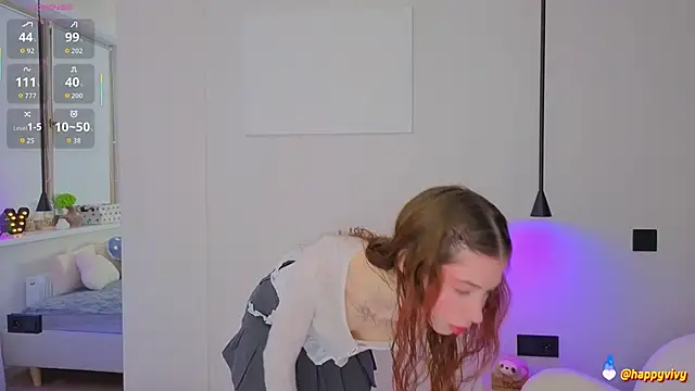 Snapshot of HappyVivy chatting on October 2025 02:58:02 PM HappyVivy online show from October 2025 02:58:02 PM