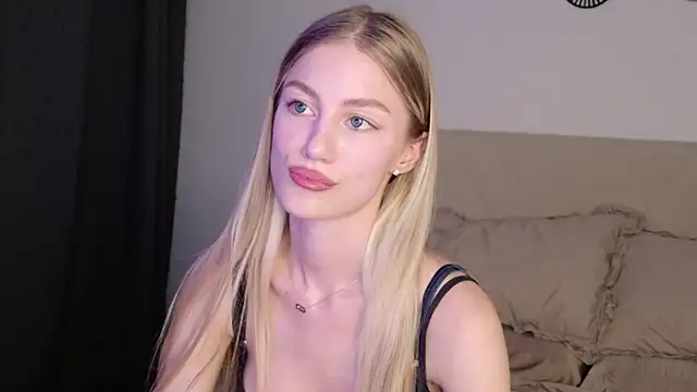 GabriellaOlsen online show from June 2026 03:43:02 PM