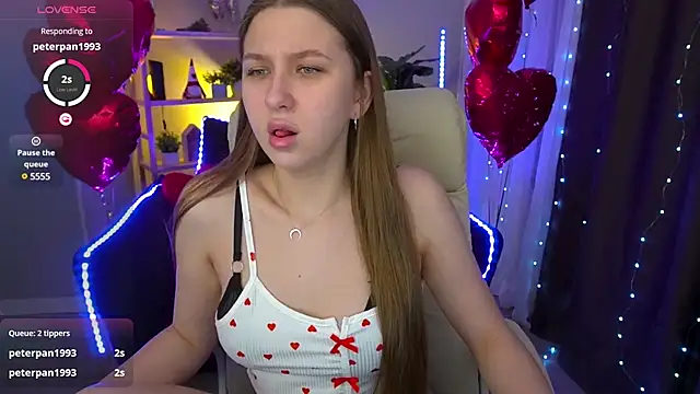 AureliaBliss  online show from February 2025 10:42:02 PM