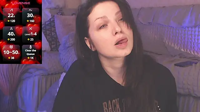 Snapshot of BritneyBarker chatting on February 2025 01:02:01 AM BritneyBarker online show from February 2025 01:02:01 AM