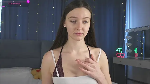 GeorginaDudley online show from April 2026 07:34:01 AM