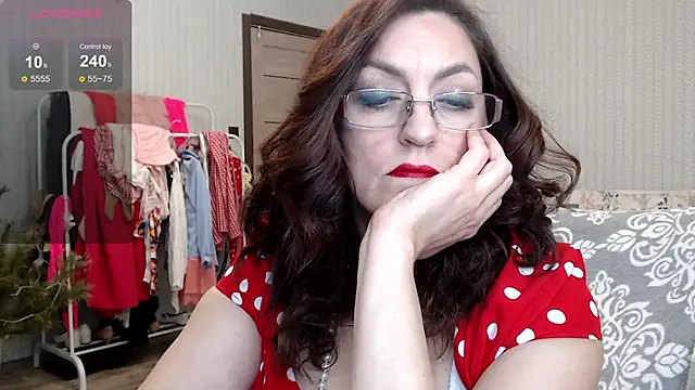 Soffya Soy online show from January 2026 03:06:01 PM