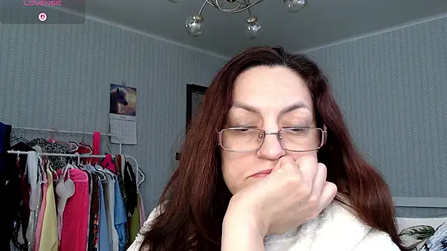 Soffya Soy online show from April 2026 04:00:01 AM