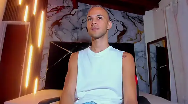 Jeremmy Love online show from March 2025 12:23:02 PM