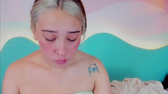 Lannajansen online show from October 2025 11:55:02 AM