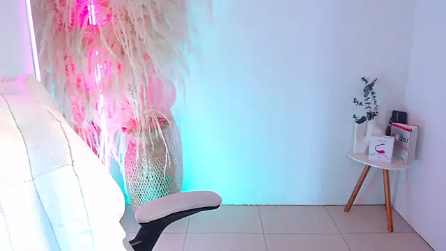 Sofi BBW online show from October 2025 12:35:02 PM