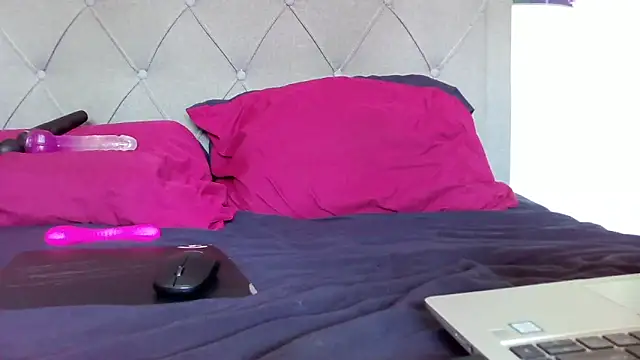 Snapshot of bunnyfox420 chatting on September 2025 11:35:01 AM bunnyfox420 online show from September 2025 11:35:01 AM