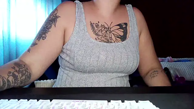 Snapshot of bunnyfox420 chatting on September 2025 02:11:01 PM bunnyfox420 online show from September 2025 02:11:01 PM