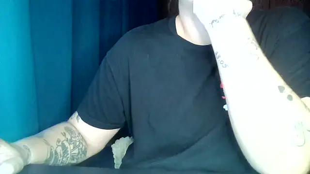 Snapshot of bunnyfox420 chatting on October 2025 12:51:01 AM bunnyfox420 online show from October 2025 12:51:01 AM