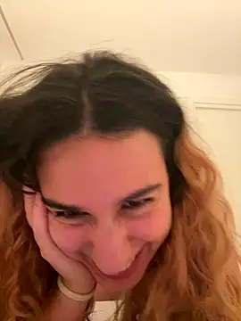 Snapshot of Riverdonttgo chatting on October 2025 11:03:02 PM Riverdonttgo online show from October 2025 11:03:02 PM