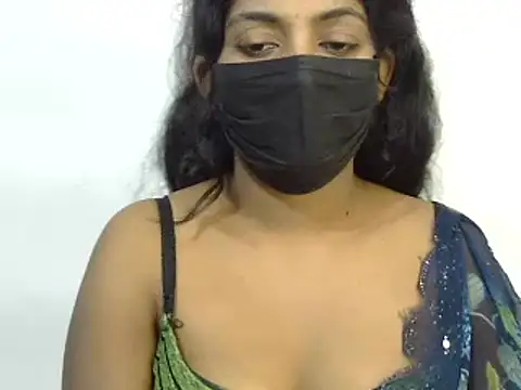 Snapshot of Reddy_Trisha chatting on February 2025 10:45:01 PM Reddy Trisha online show from February 2025 10:45:01 PM