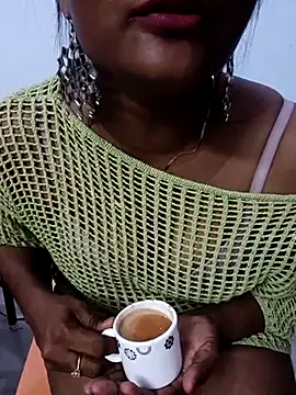 Snapshot of Vedha_Vedhika chatting on March 2025 07:59:01 PM Vedha Vedhika online show from March 2025 07:59:01 PM