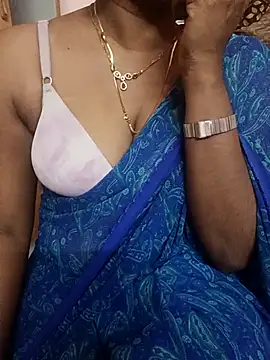 Snapshot of Vedha_Vedhika chatting on October 2025 01:07:01 PM Vedha Vedhika online show from October 2025 01:07:01 PM