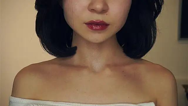 VeronaCritchlow online show from February 2025 01:32:01 PM