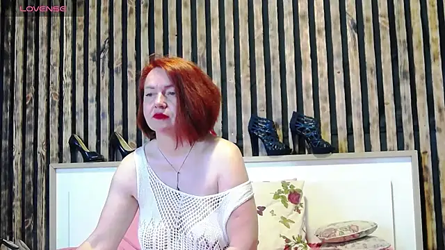 Alis Lovi online show from May 2026 09:34:01 PM