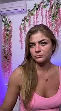 Donna Sun online show from January 2025 01:30:02 PM