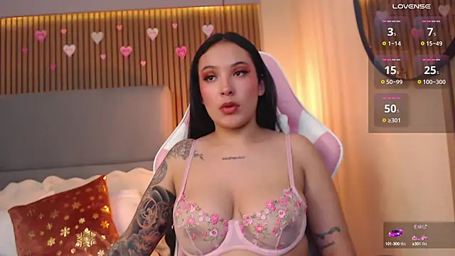 Victoria Collinns online show from February 2025 04:53:02 PM