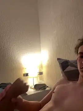 Snapshot of mangemoilabite1 chatting on January 2025 12:20:02 PM mangemoilabite1 online show from January 2025 12:20:02 PM