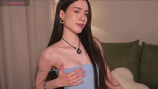 justbarbiee online show from February 2026 07:31:01 PM