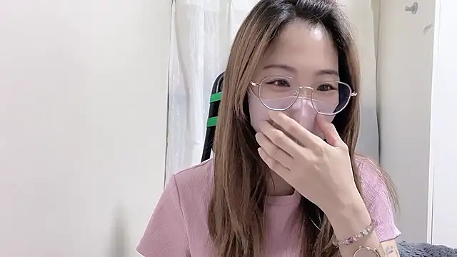 Chu1314 online show from September 2025 03:35:02 PM