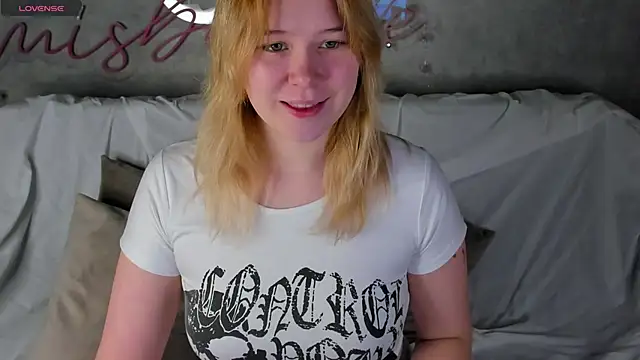 Amy Kimberlly online show from September 2025 12:01:02 AM