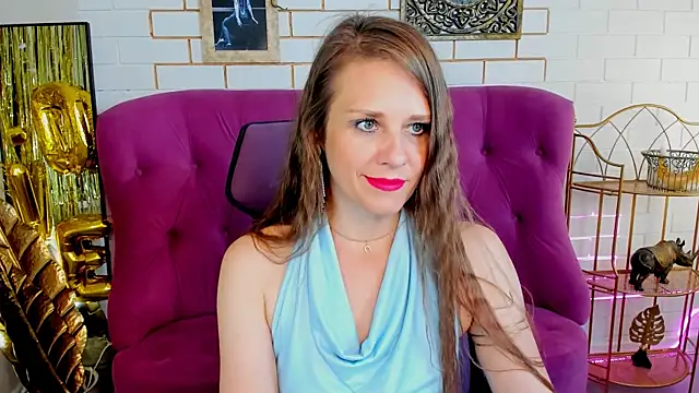 Snapshot of EmiliaBedy chatting on May 2026 09:16:02 AM EmiliaBedy online show from May 2026 09:16:02 AM