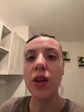 Snapshot of bunnythetailor chatting on January 2025 05:35:02 PM bunnythetailor online show from January 2025 05:35:02 PM