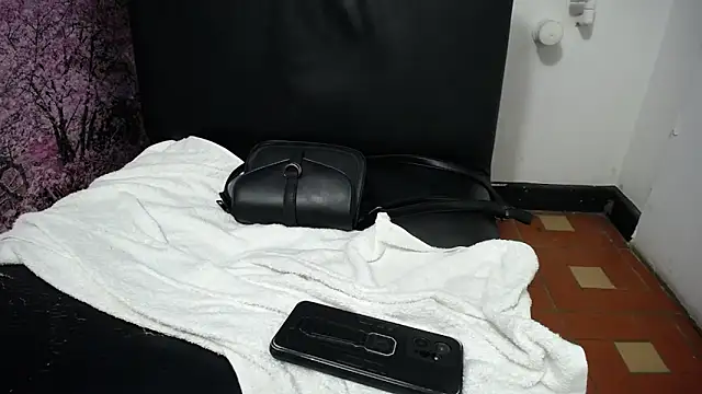 Snapshot of susy_pervertt chatting on October 2025 04:15:02 PM susy pervertt online show from October 2025 04:15:02 PM