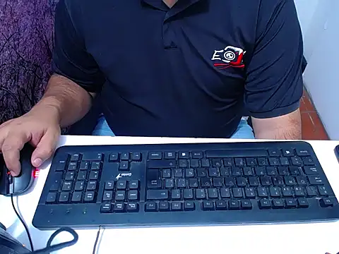 Snapshot of susy_pervertt chatting on February 2026 03:00:02 PM susy pervertt online show from February 2026 03:00:02 PM