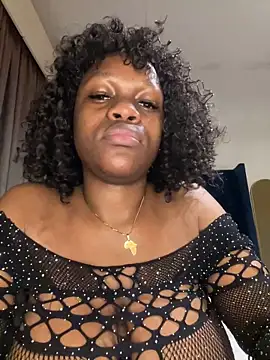 Boneca25 online show from February 2025 09:44:02 PM