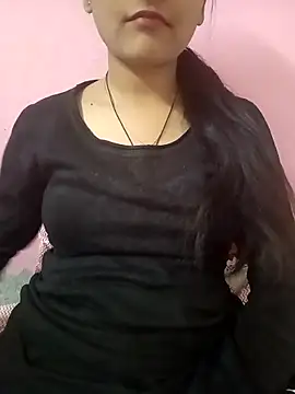 Tanu-00 online show from December 2025 03:05:01 PM