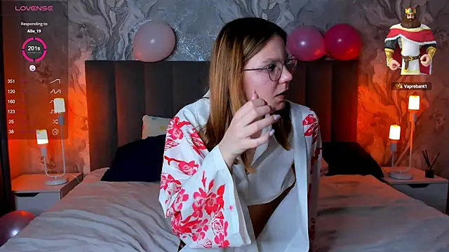 ElvinaBestwick online show from February 2025 09:37:01 PM