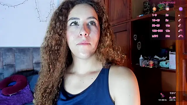 Snapshot of Isangel_ chatting on December 2025 10:37:02 PM Isangel online show from December 2025 10:37:02 PM