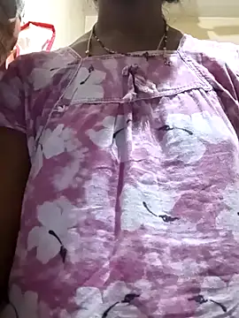 Snapshot of TeluguammayiMahi chatting on February 2025 09:39:01 PM TeluguammayiMahi online show from February 2025 09:39:01 PM