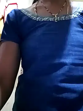 Snapshot of TeluguammayiMahi chatting on February 2025 05:37:01 AM TeluguammayiMahi online show from February 2025 05:37:01 AM