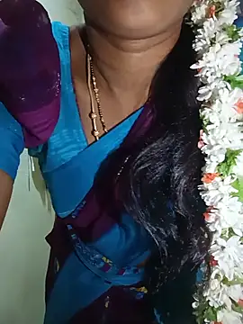 Snapshot of TeluguammayiMahi chatting on July 2026 01:54:02 PM TeluguammayiMahi online show from July 2026 01:54:02 PM
