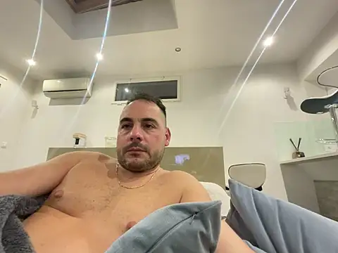 Snapshot of justeqqun chatting on November 2025 04:56:01 PM justeqqun online show from November 2025 04:56:01 PM