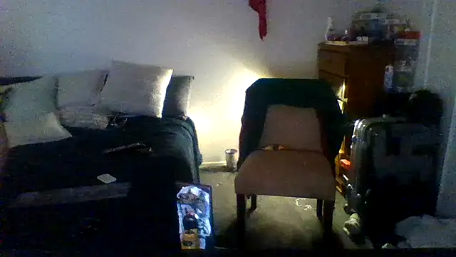Snapshot of TAIZWRLD chatting on July 2026 04:48:02 AM TAIZWRLD online show from July 2026 04:48:02 AM