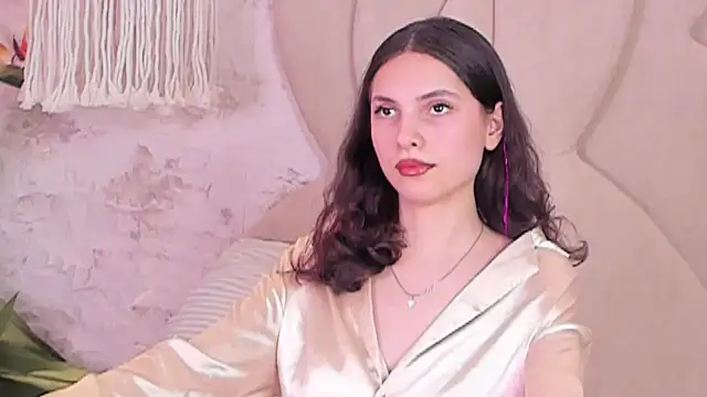 GIGI DAV online show from March 2025 09:02:01 AM