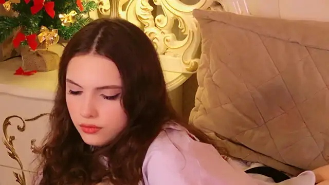 GIGI DAV online show from December 2025 09:27:01 AM