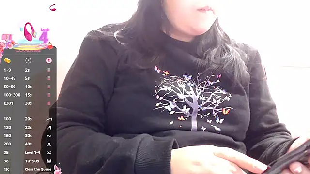Wetandnaughtyxx online show from October 2025 11:43:02 AM