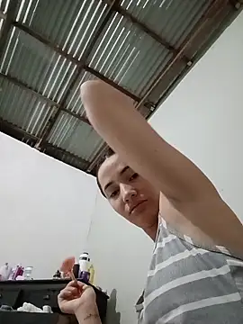 -Nicol online show from November 2025 10:01:02 AM