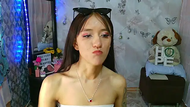 Lya1 ch online show from February 2025 10:04:02 PM