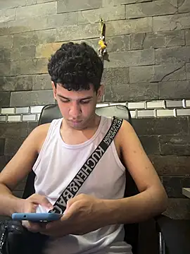 Santiago-Thompson online show from November 2025 03:01:01 PM