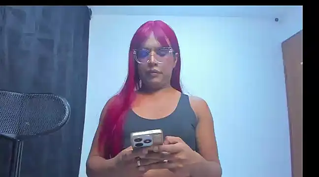 Snapshot of monsterdickcessy_22cm chatting on February 2025 01:44:02 AM monsterdickcessy 22cm online show from February 2025 01:44:02 AM