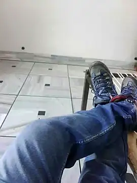 Snapshot of xmanrawan2 chatting on February 2025 09:01:01 AM xmanrawan2 online show from February 2025 09:01:01 AM