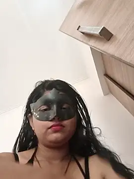 Snapshot of mahi69a chatting on March 2026 05:44:01 AM mahi69a online show from March 2026 05:44:01 AM