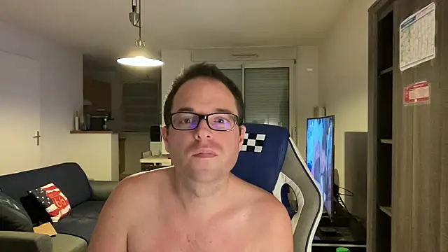 Funnyjul31 online show from March 2025 06:48:01 PM