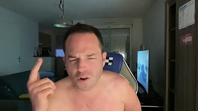 Funnyjul31 online show from March 2025 06:23:02 PM