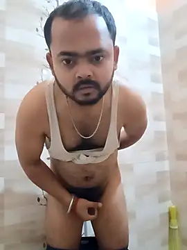 guavam65 online show from February 2026 07:04:02 PM